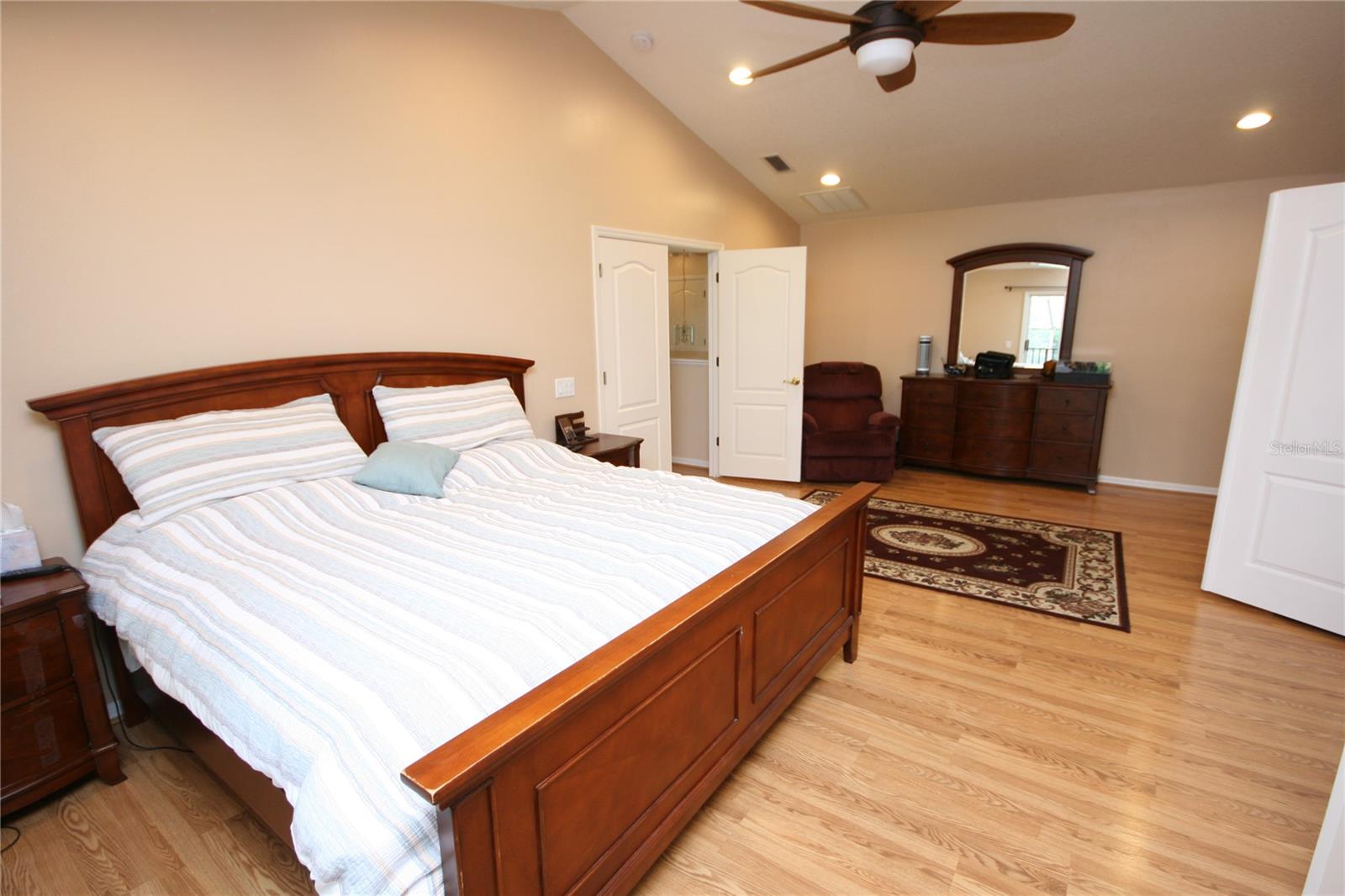 7334 NIGHT HERON DR, LAND O LAKES, FL, 34637