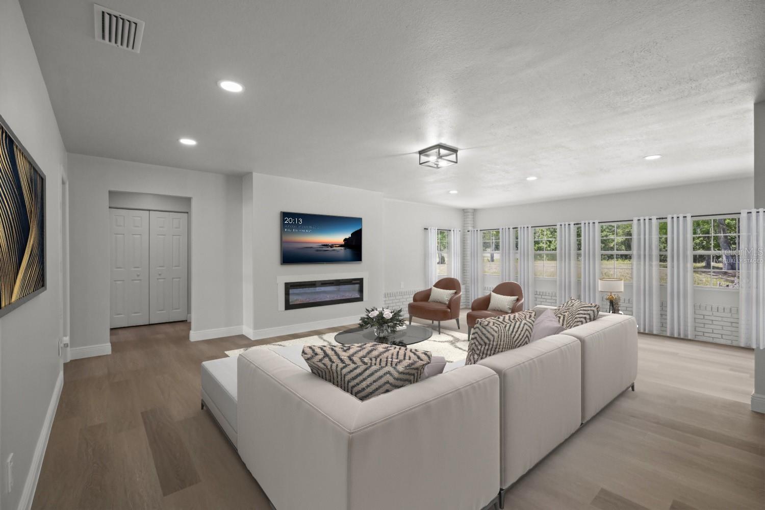 100 REDBUD WOODS TRL, PALATKA, FL, 32177