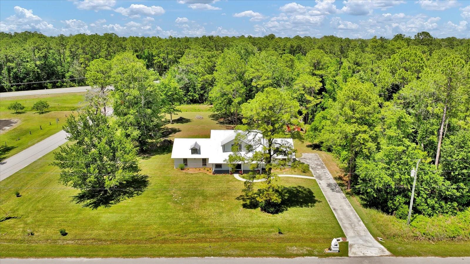 100 REDBUD WOODS TRL, PALATKA, FL, 32177