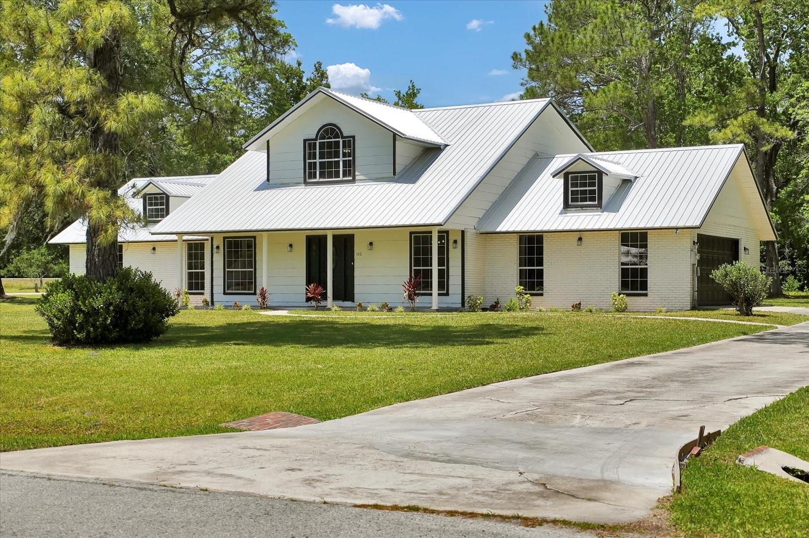 100 REDBUD WOODS TRL, PALATKA, FL, 32177