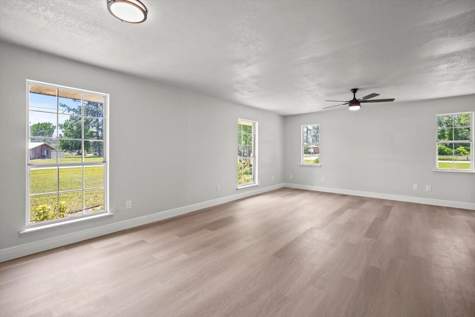 100 REDBUD WOODS TRL, PALATKA, FL, 32177