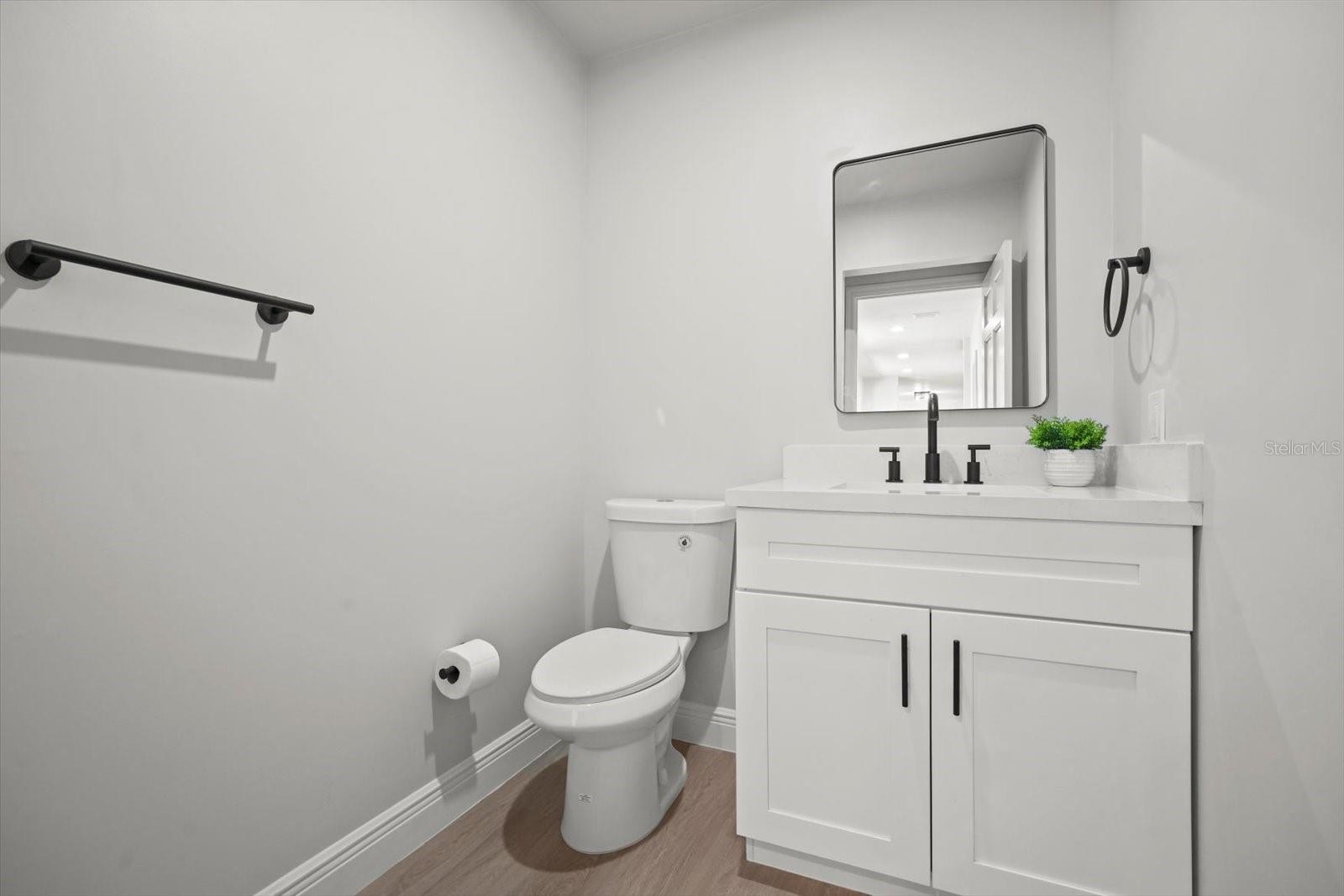 100 REDBUD WOODS TRL, PALATKA, FL, 32177