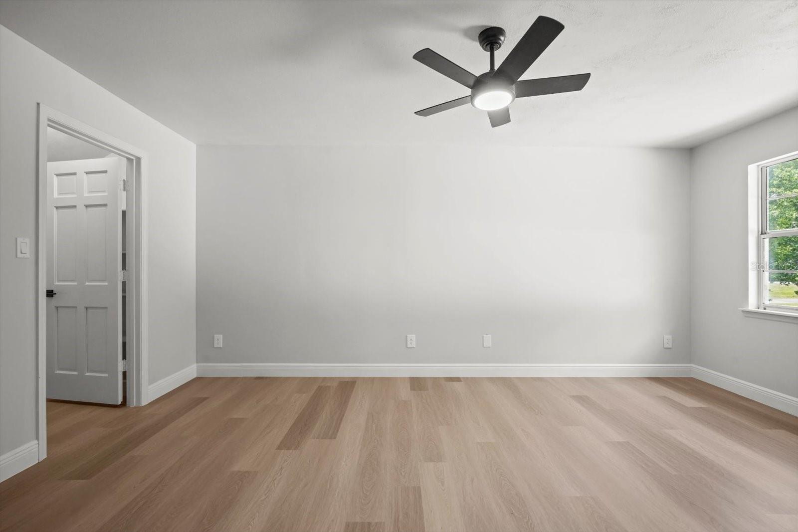 100 REDBUD WOODS TRL, PALATKA, FL, 32177