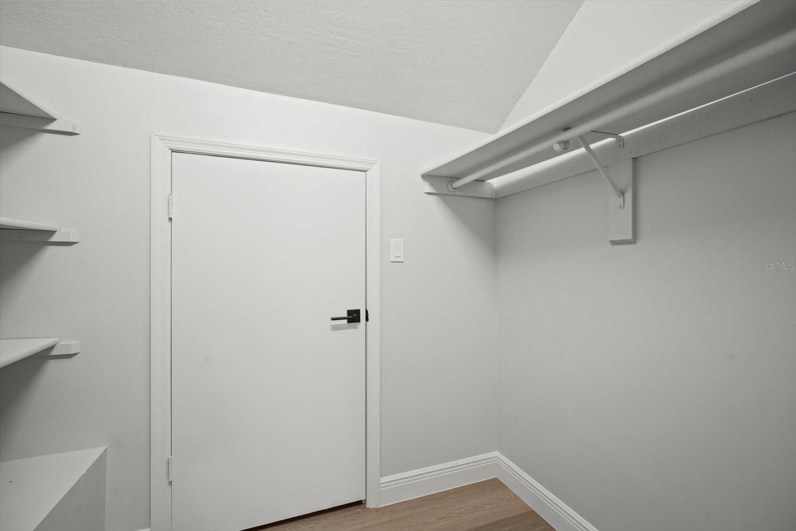 100 REDBUD WOODS TRL, PALATKA, FL, 32177