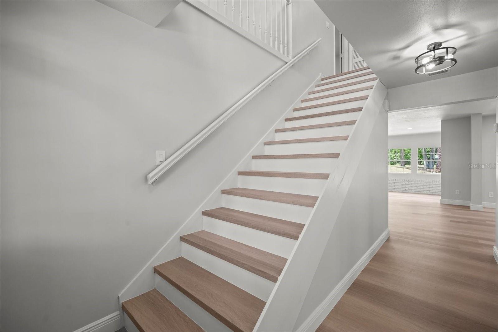 100 REDBUD WOODS TRL, PALATKA, FL, 32177