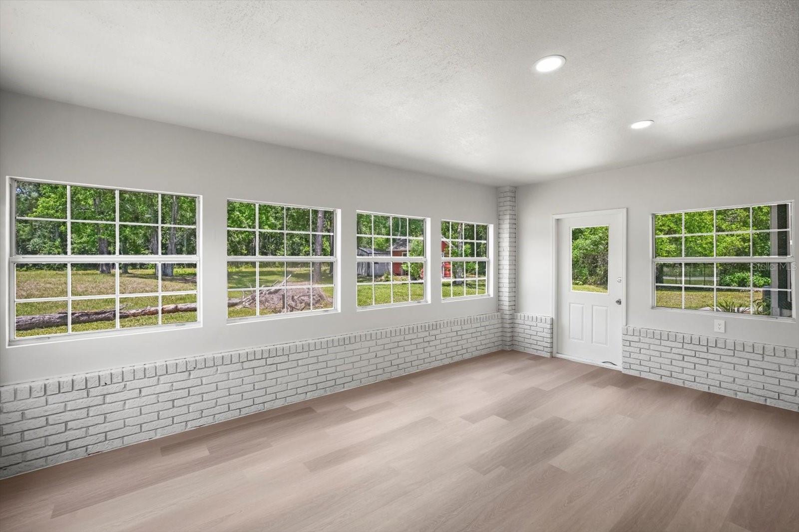 100 REDBUD WOODS TRL, PALATKA, FL, 32177