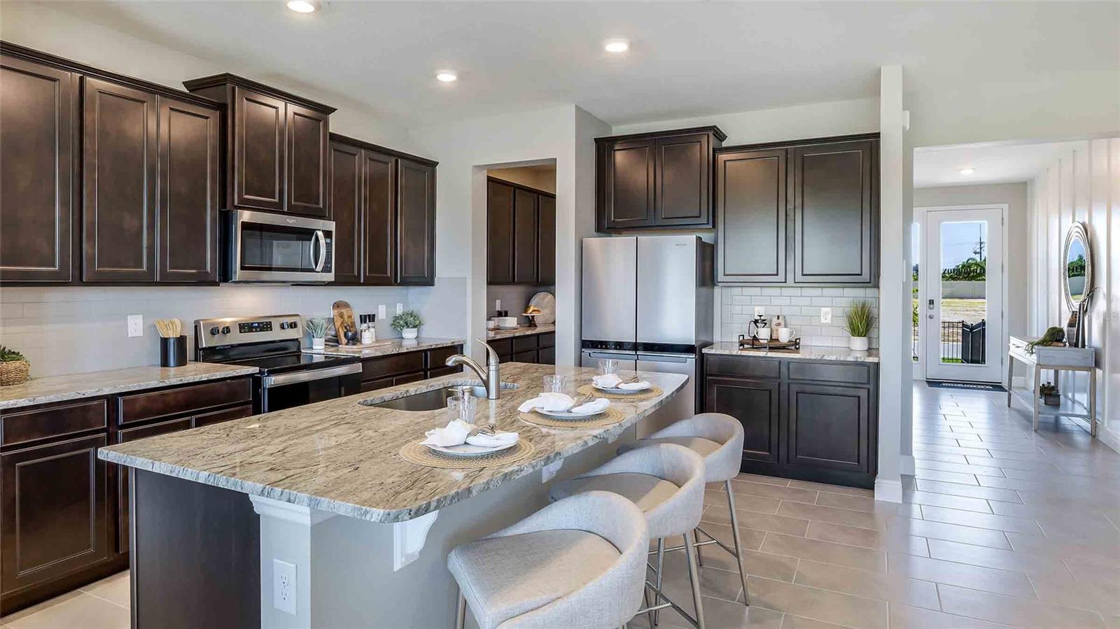 6745 FLINT  CREEK DR, LAND O LAKES, FL, 34638