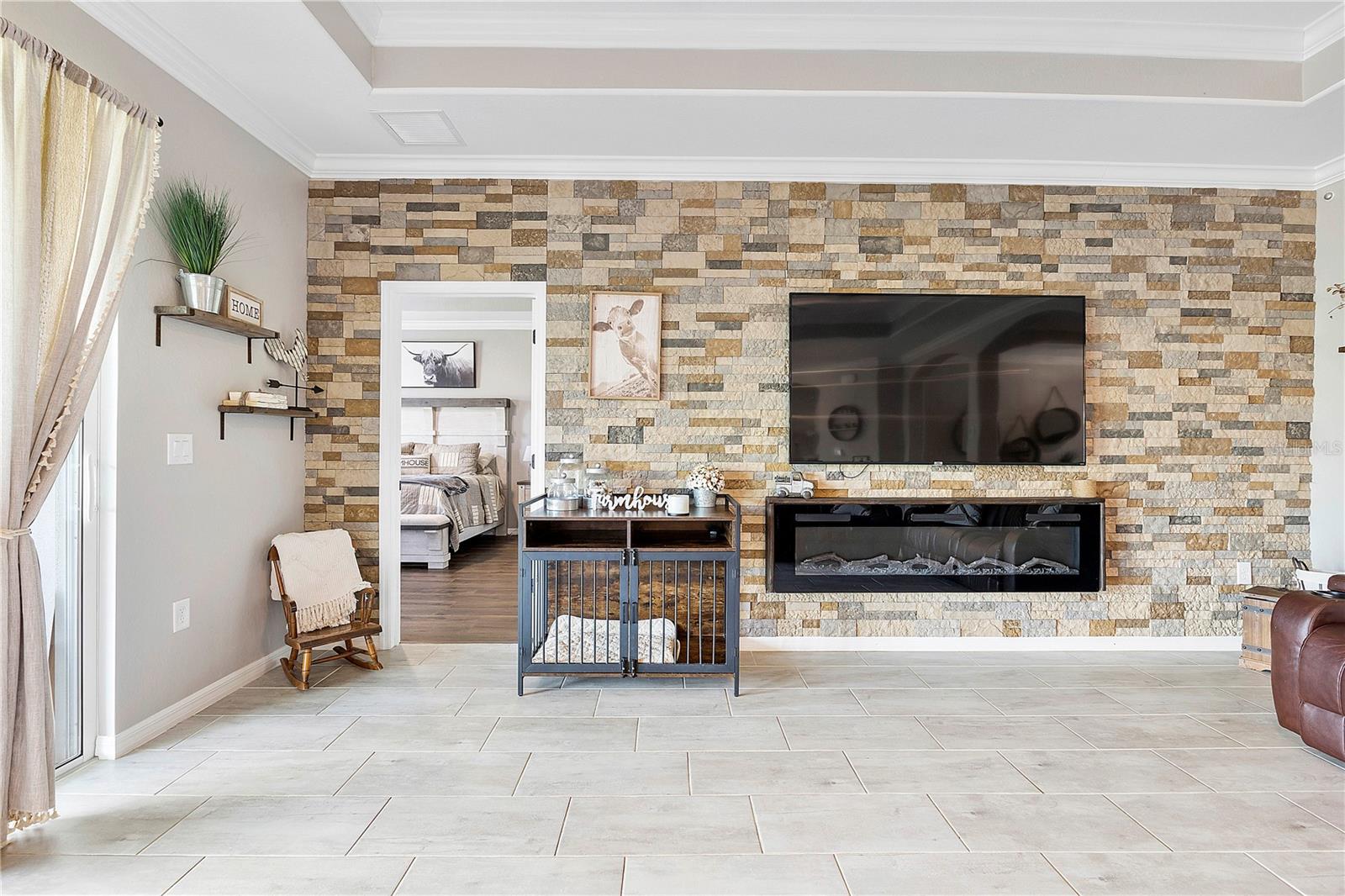 17556 WINDING WOOD LN, PUNTA GORDA, FL, 33982