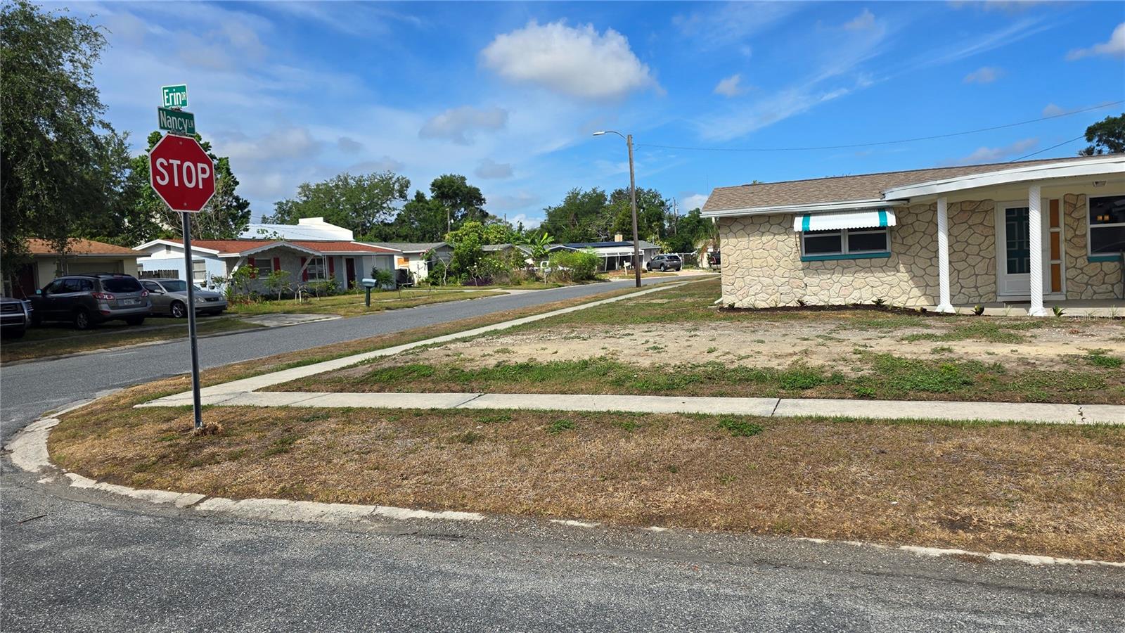2035 ERIN DR, HOLIDAY, FL, 34690