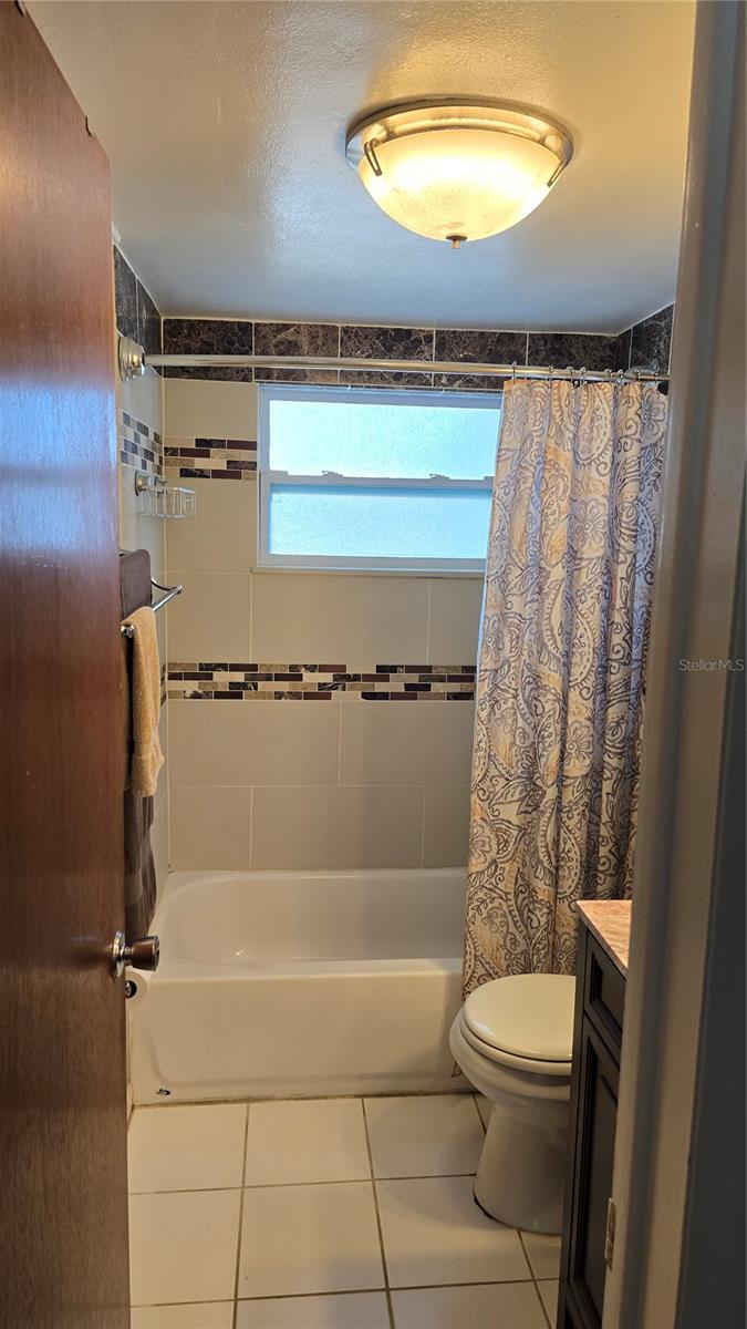 2035 ERIN DR, HOLIDAY, FL, 34690