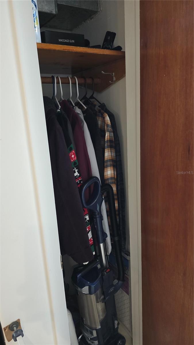 2035 ERIN DR, HOLIDAY, FL, 34690