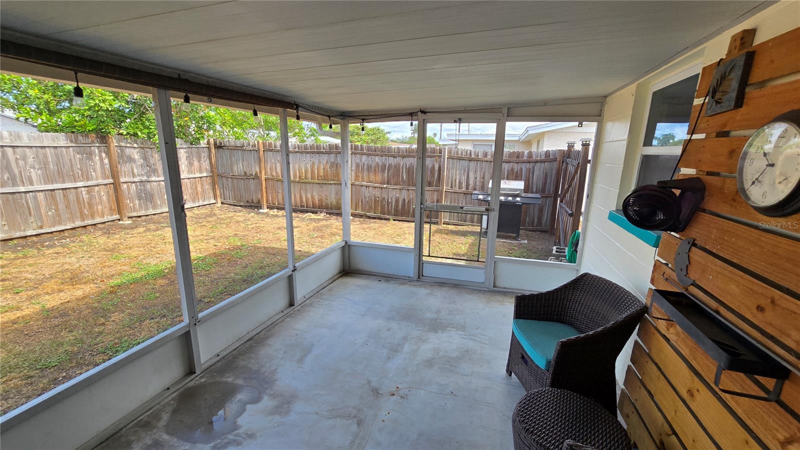 2035 ERIN DR, HOLIDAY, FL, 34690