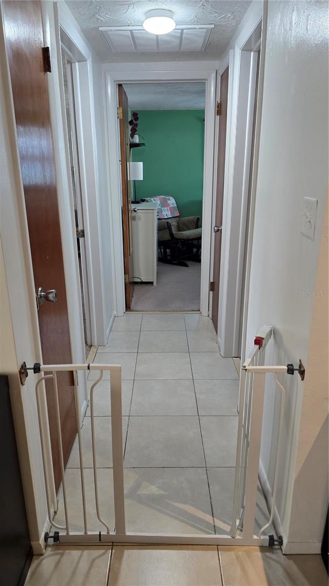 2035 ERIN DR, HOLIDAY, FL, 34690