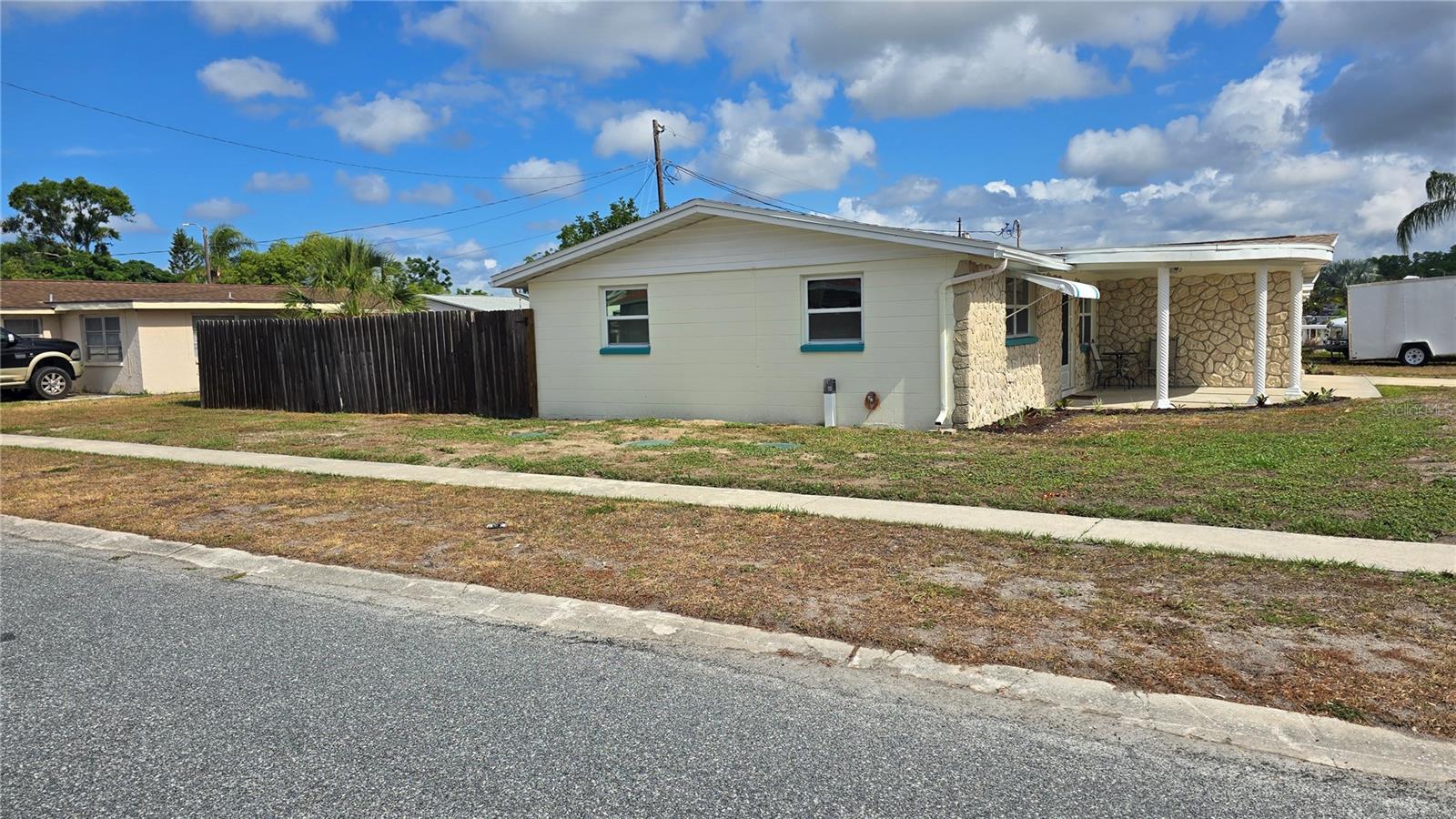 2035 ERIN DR, HOLIDAY, FL, 34690