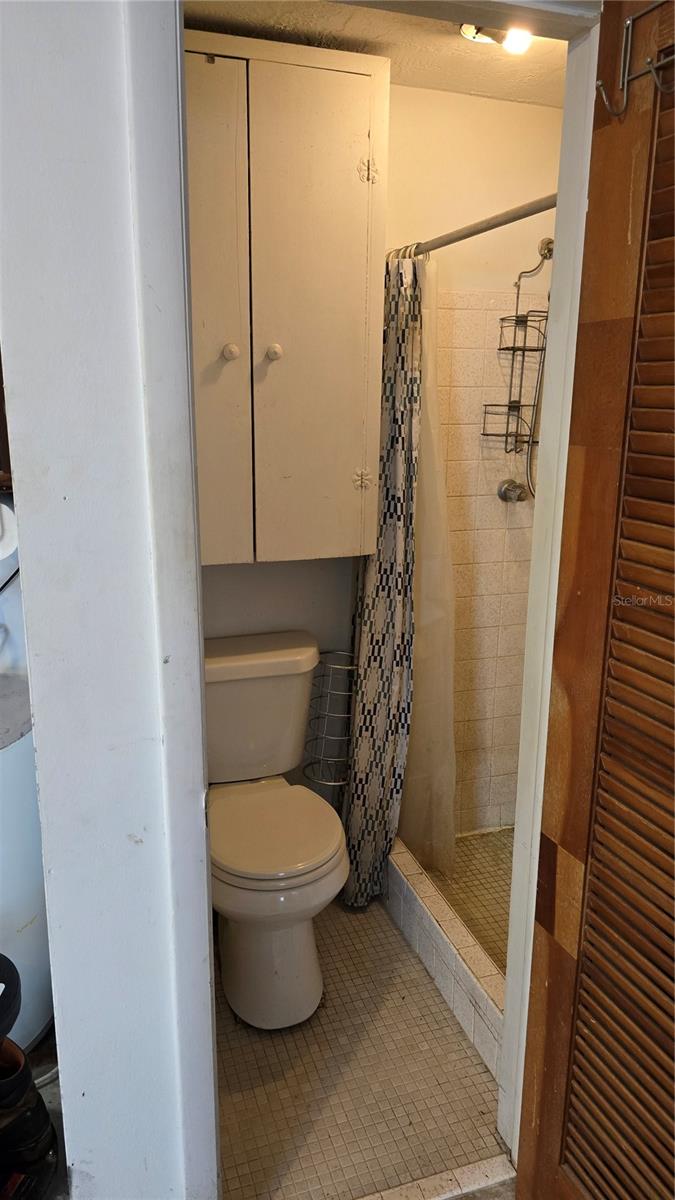 2035 ERIN DR, HOLIDAY, FL, 34690