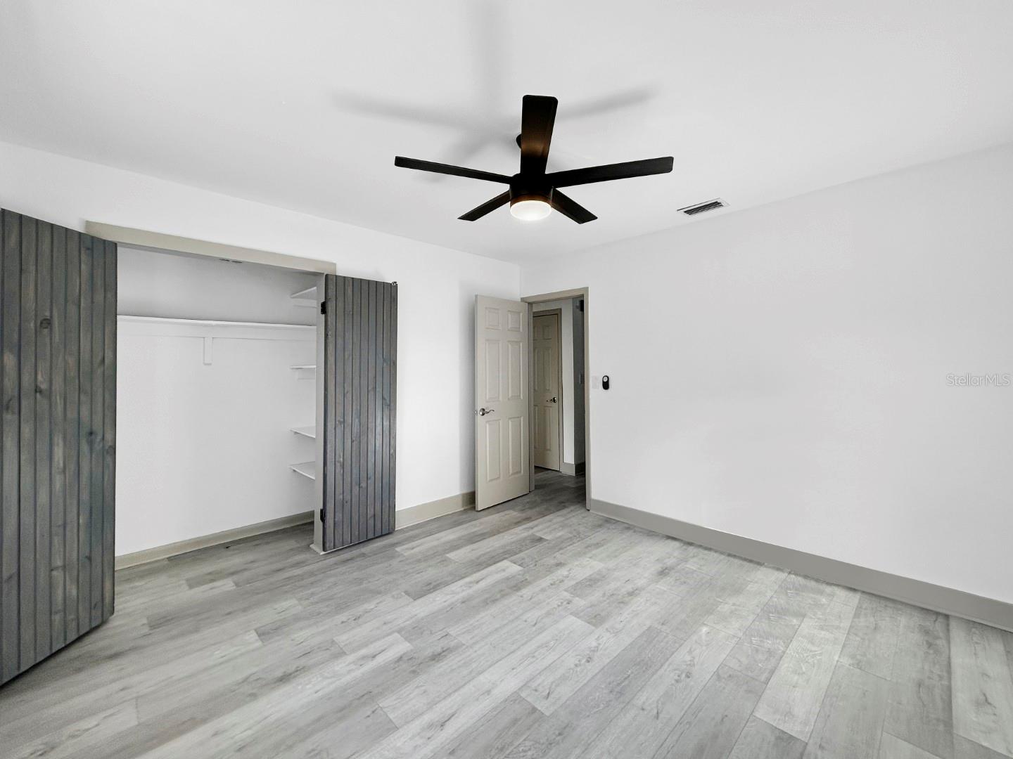 7490 LOCUST ST NE, ST PETERSBURG, FL, 33702