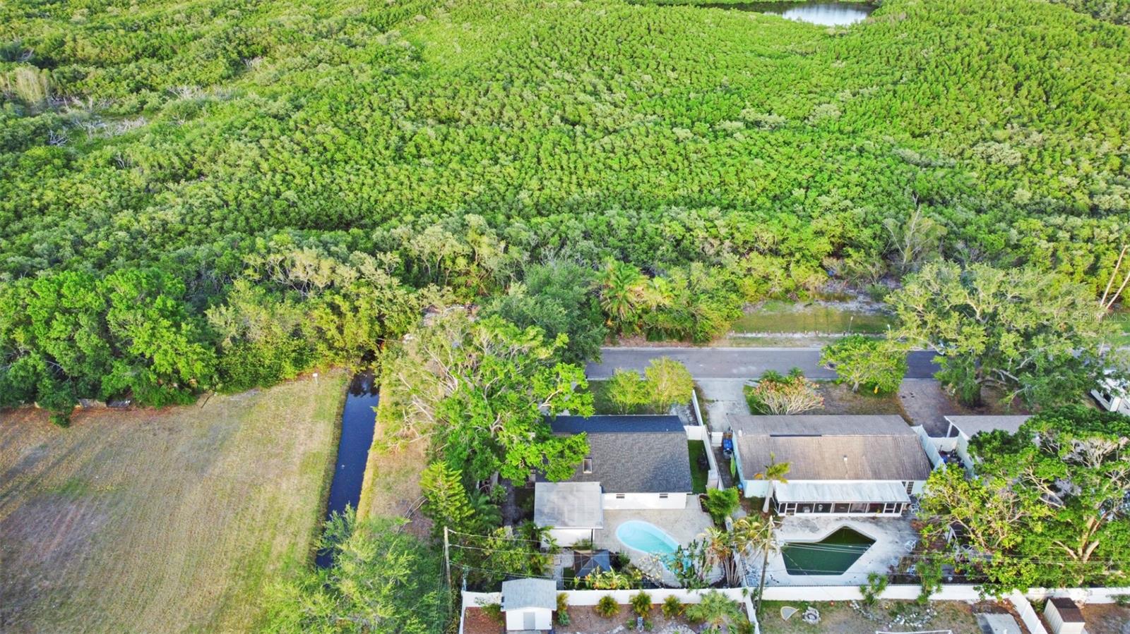 7490 LOCUST ST NE, ST PETERSBURG, FL, 33702