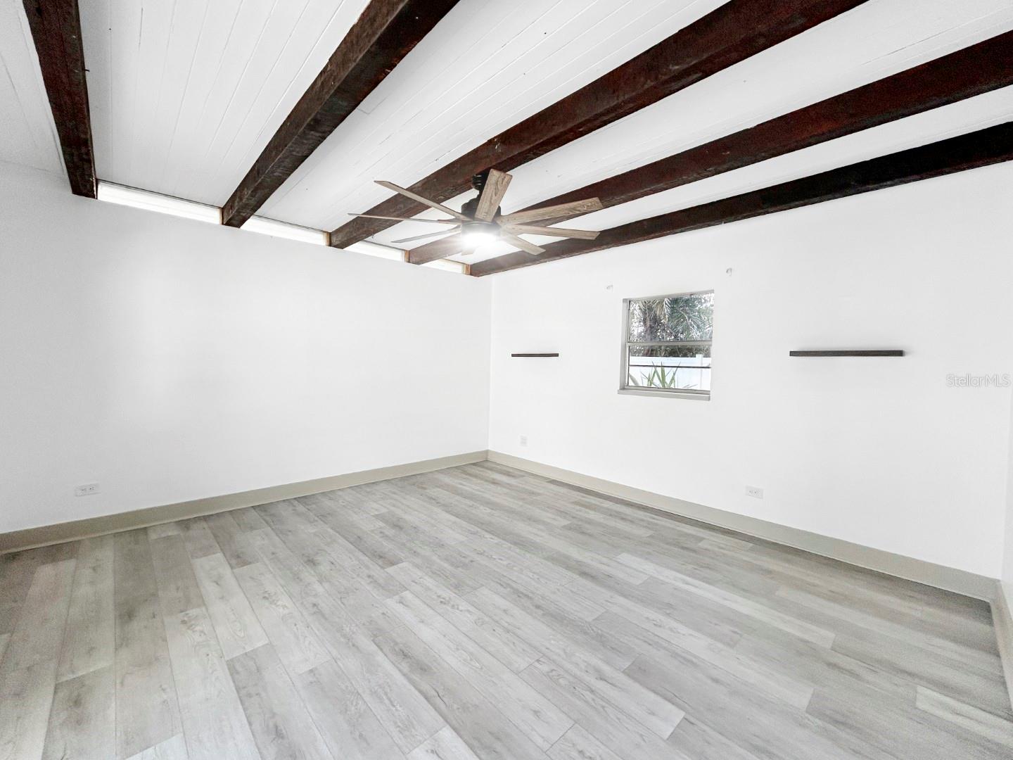 7490 LOCUST ST NE, ST PETERSBURG, FL, 33702