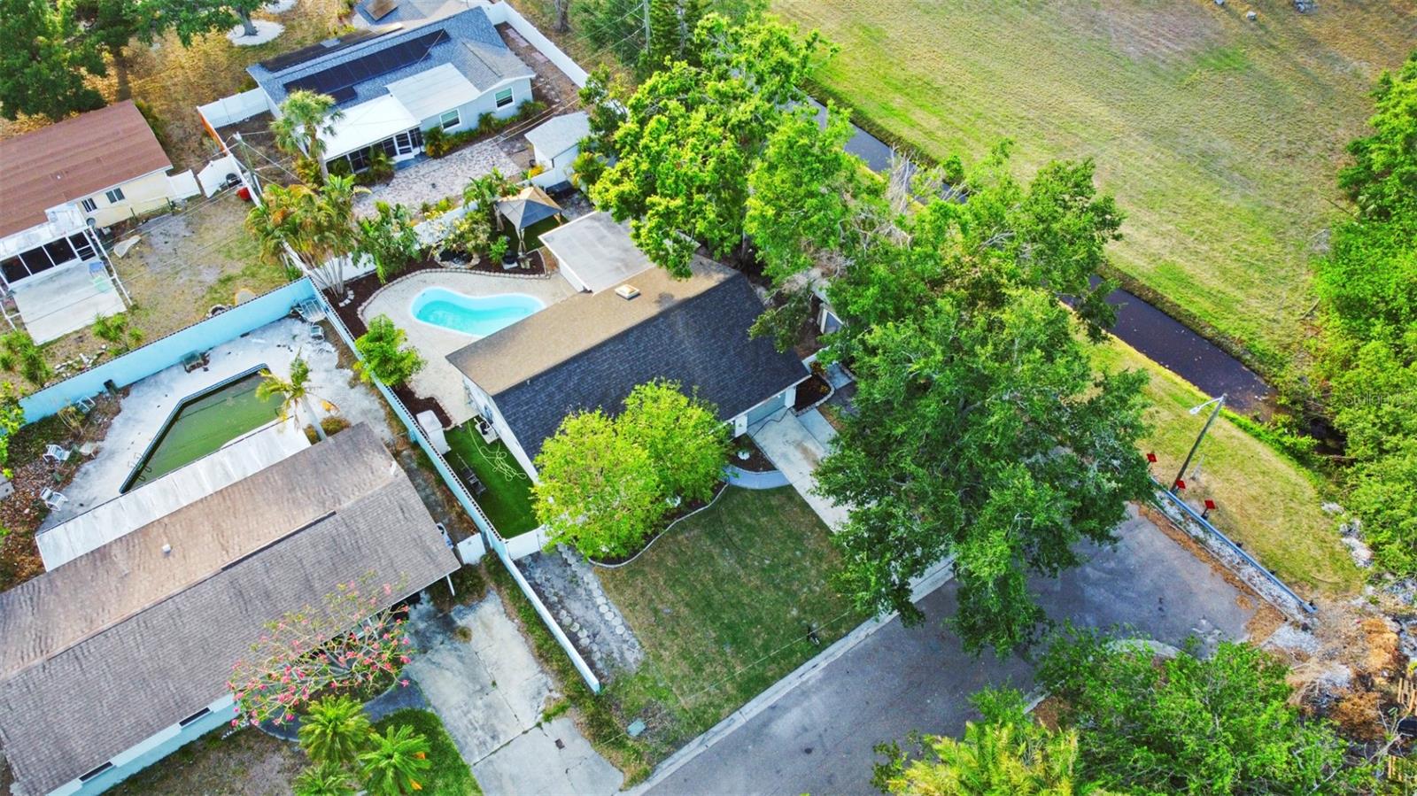 7490 LOCUST ST NE, ST PETERSBURG, FL, 33702