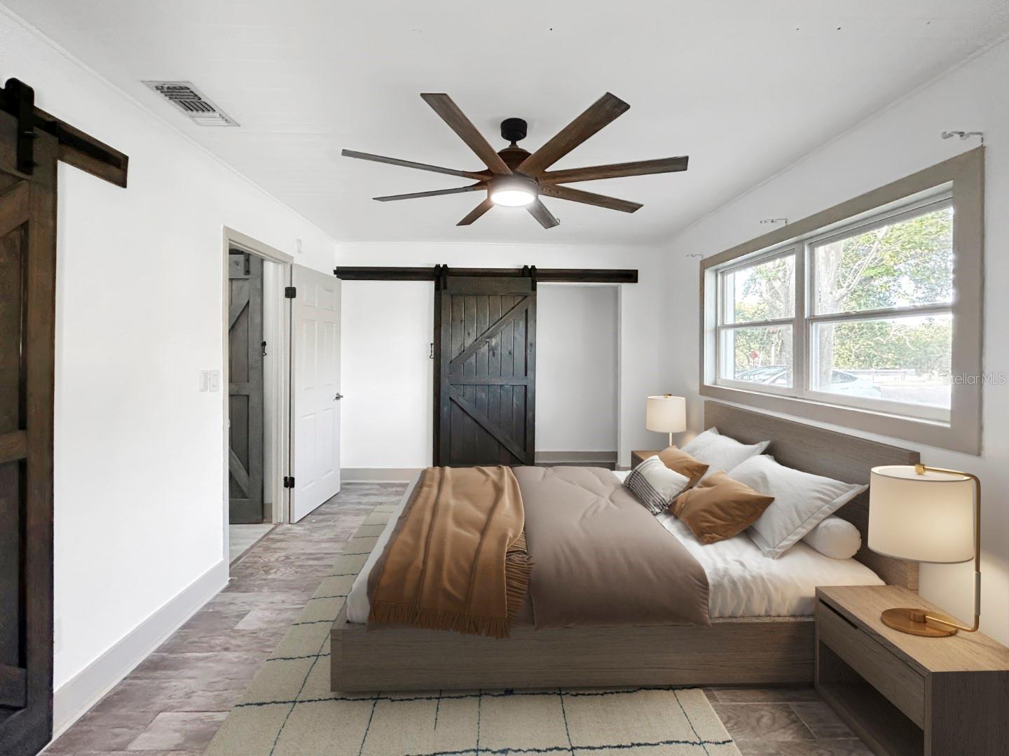 7490 LOCUST ST NE, ST PETERSBURG, FL, 33702