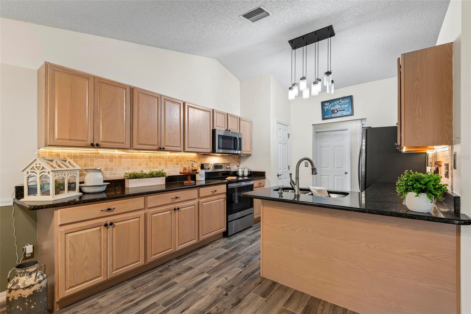 49 LOUISIANA DR, PALM COAST, FL, 32137