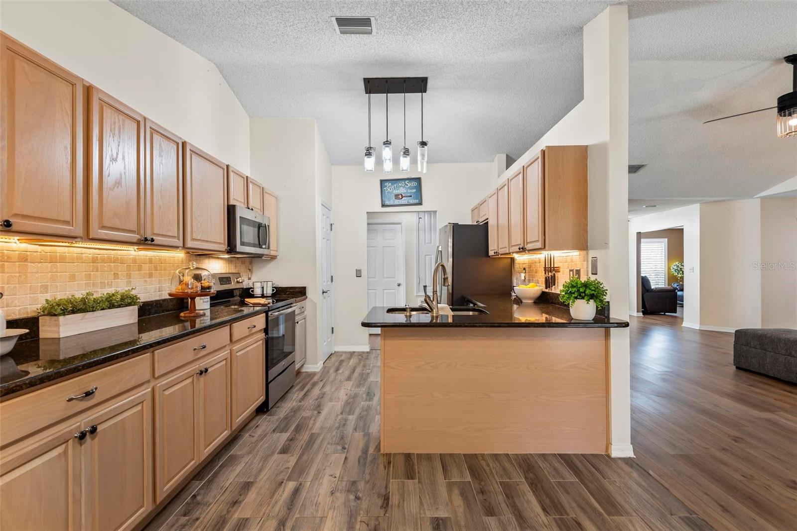 49 LOUISIANA DR, PALM COAST, FL, 32137