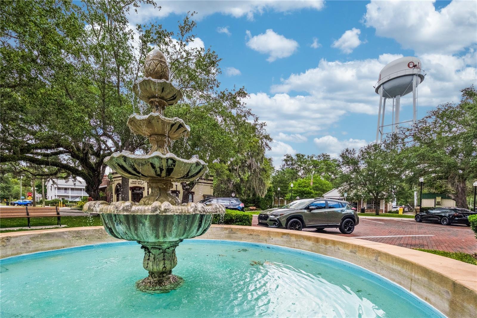 101 W OAKLAND AVE, OAKLAND, FL, 34760