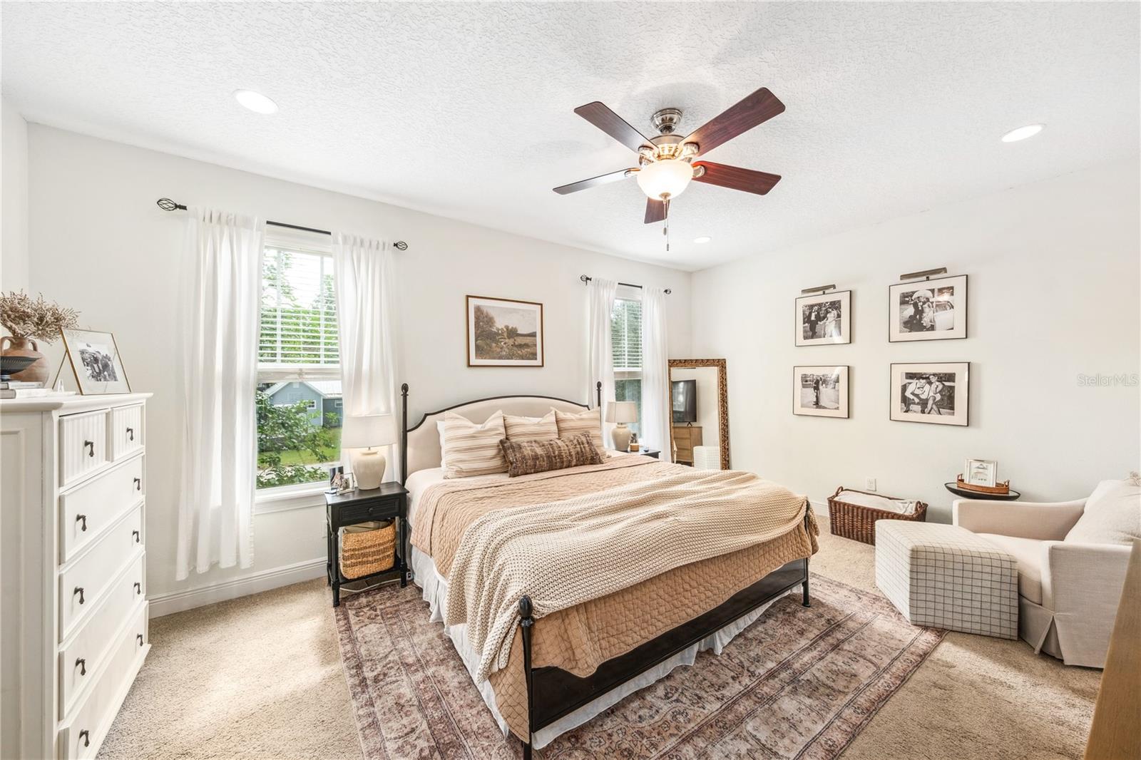 101 W OAKLAND AVE, OAKLAND, FL, 34760