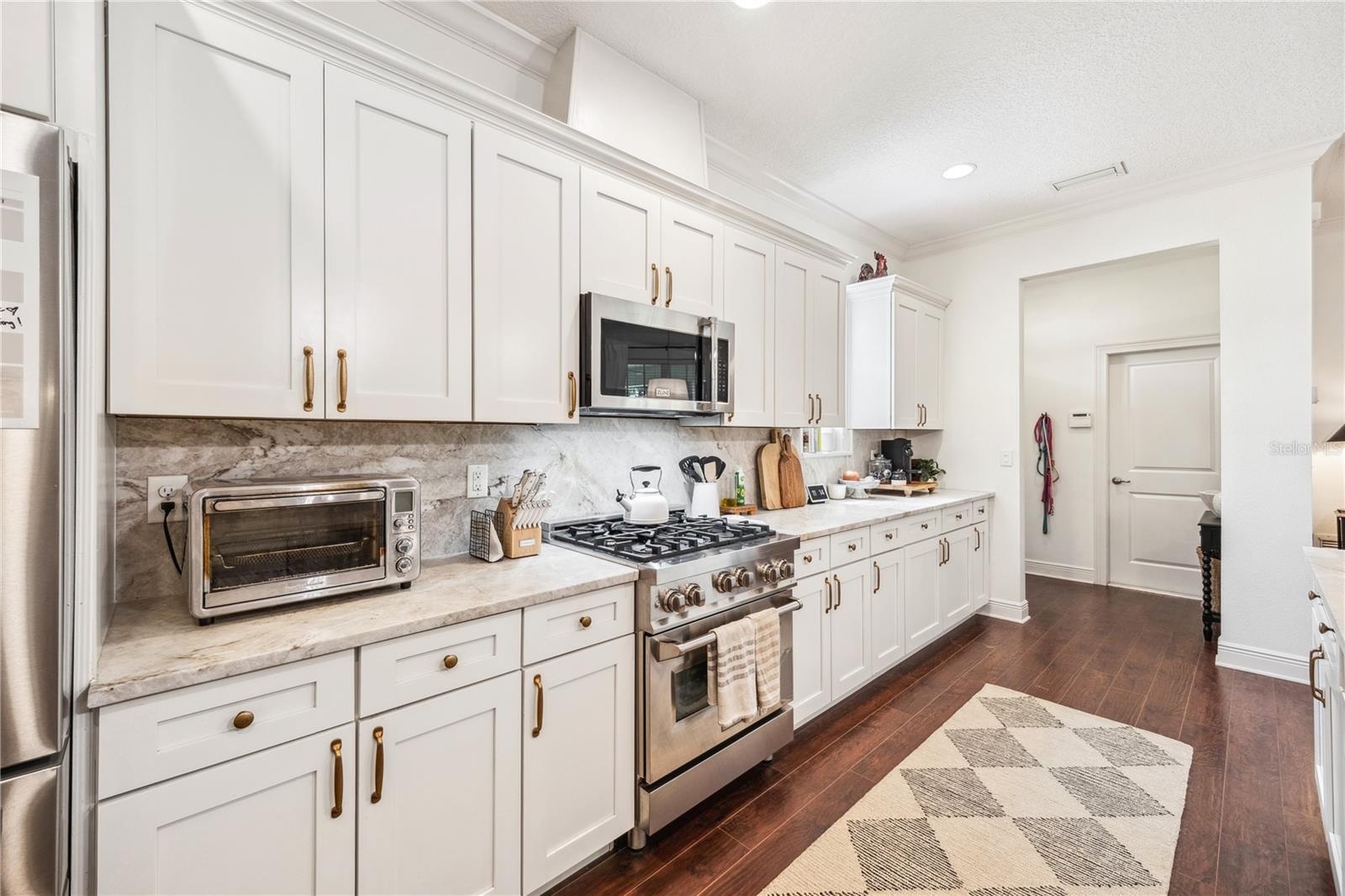 101 W OAKLAND AVE, OAKLAND, FL, 34760