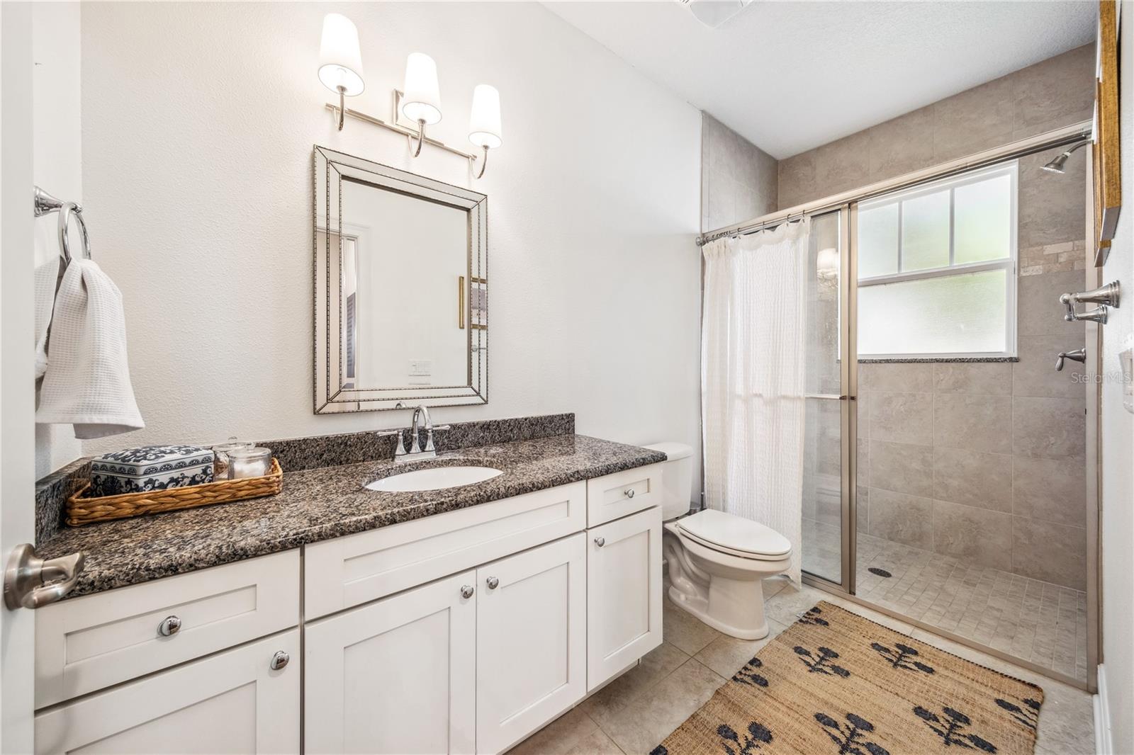 101 W OAKLAND AVE, OAKLAND, FL, 34760