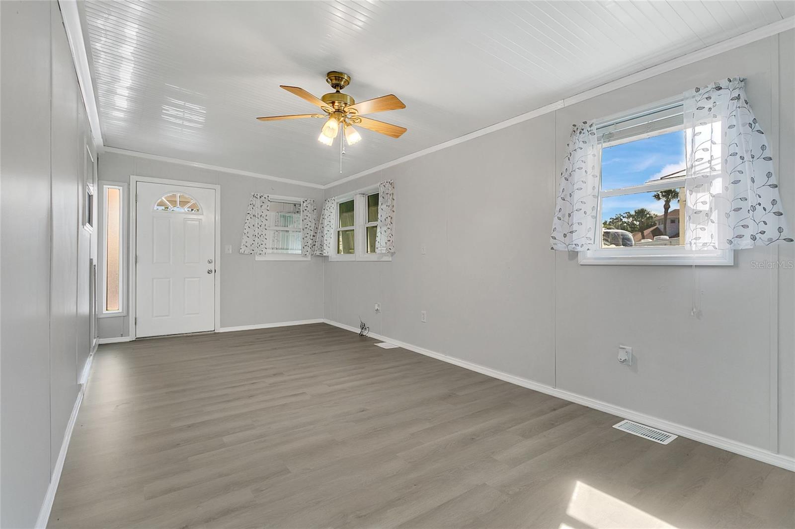 221 ARNOLD PALMER DR, DAVENPORT, FL, 33837