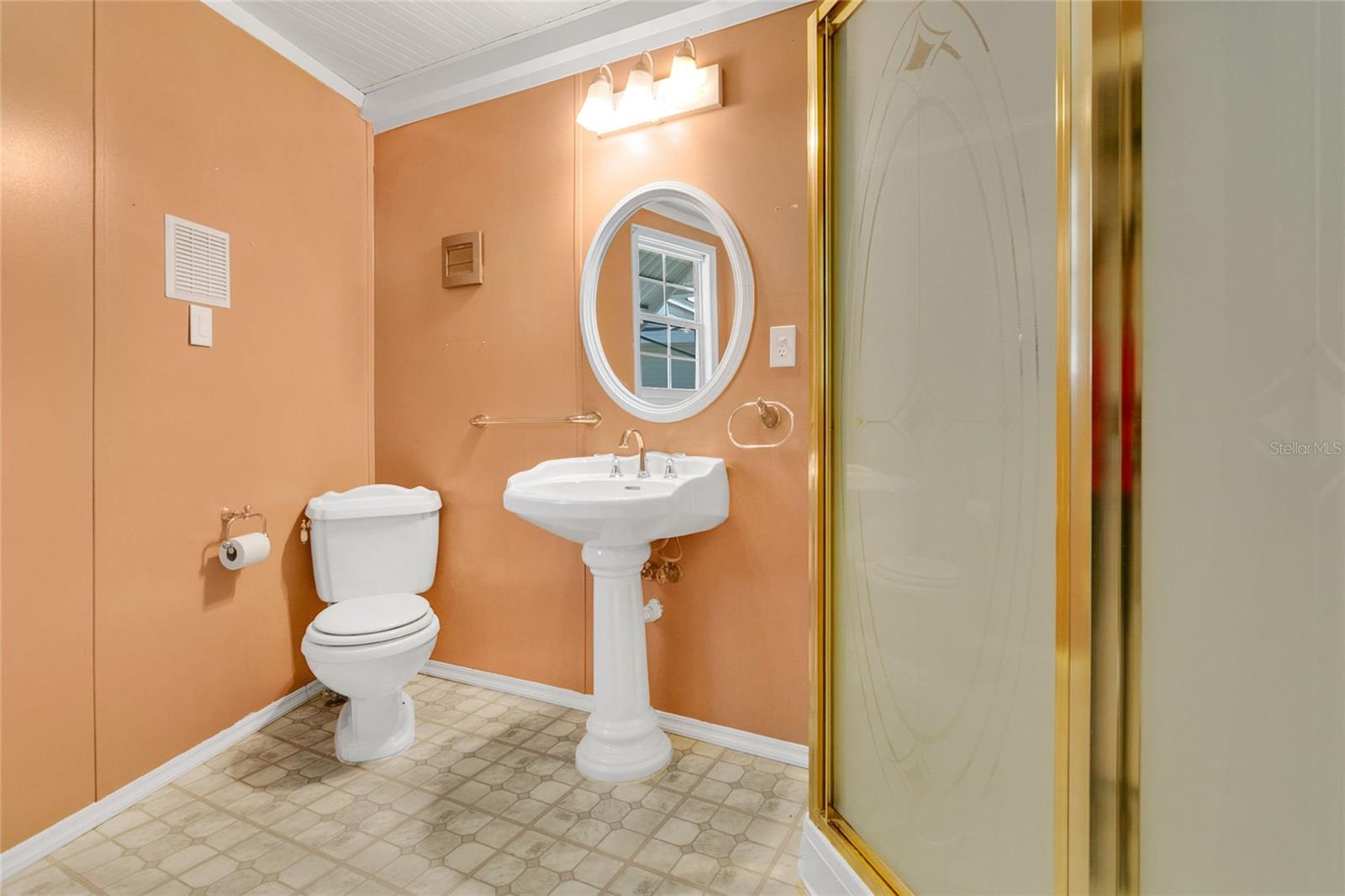 221 ARNOLD PALMER DR, DAVENPORT, FL, 33837