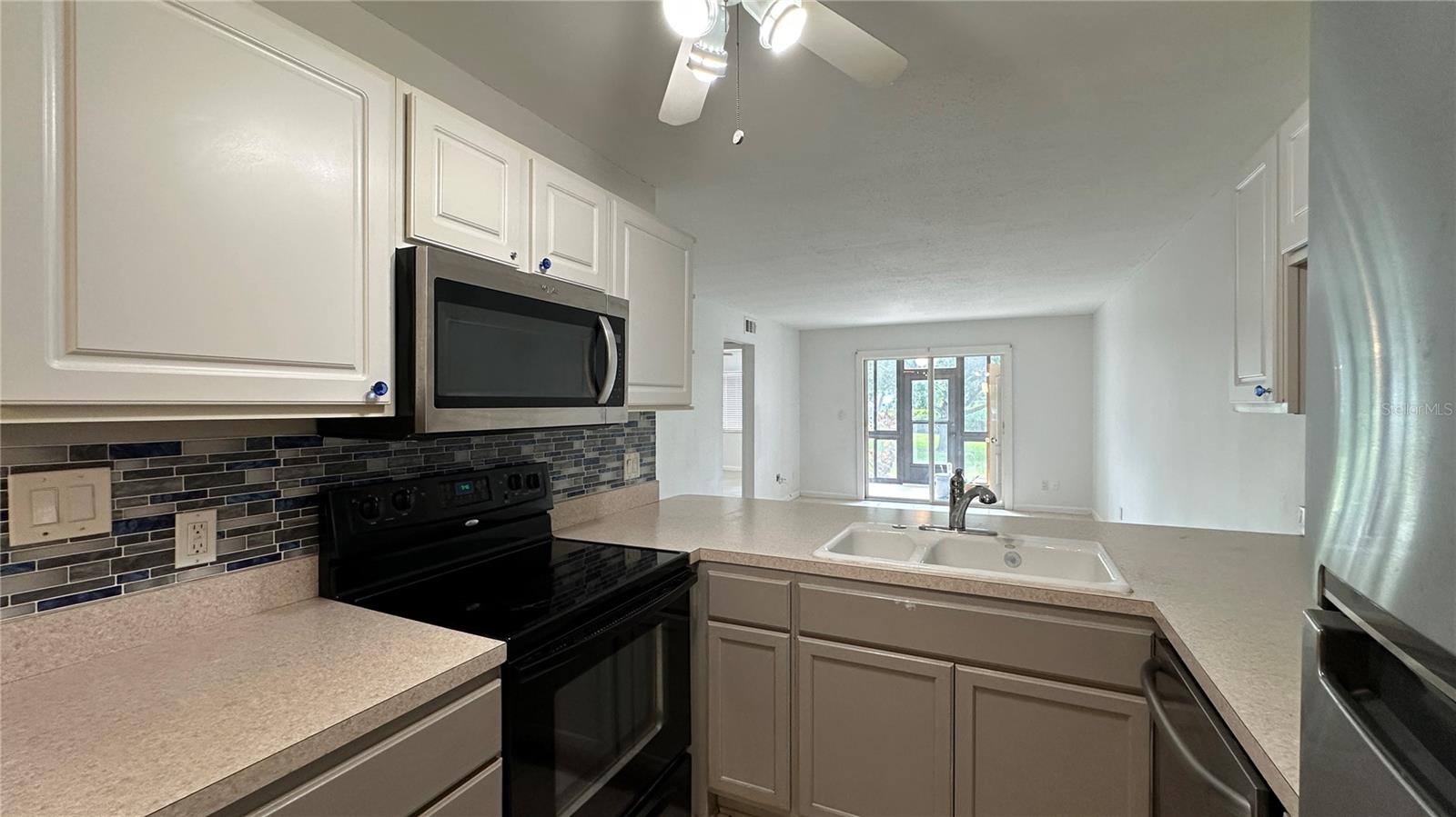 11201 122ND AVE #103, LARGO, FL, 33778