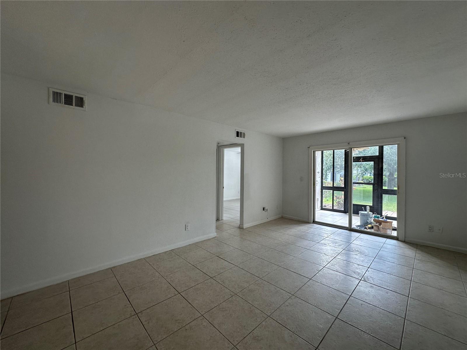 11201 122ND AVE #103, LARGO, FL, 33778