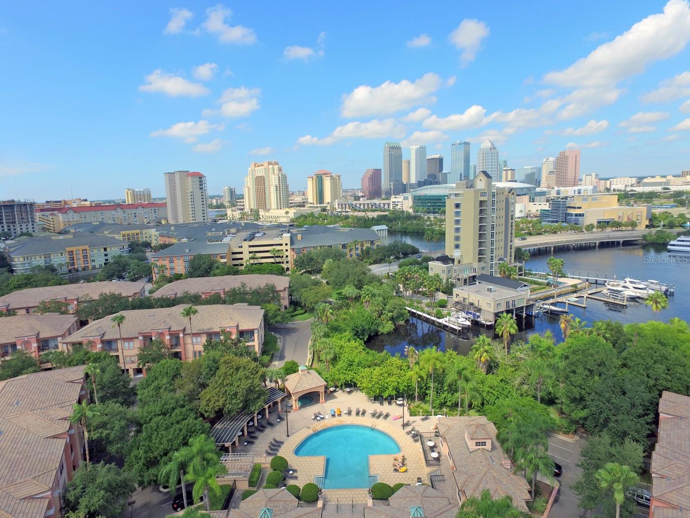 704 SEAGATE DR, TAMPA, FL, 33602