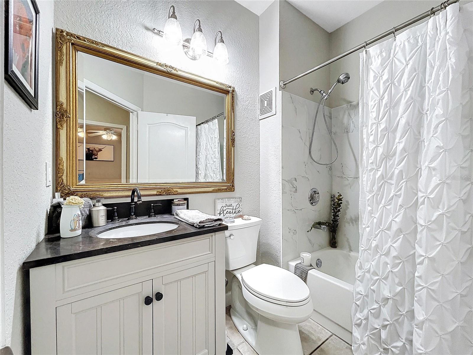 704 SEAGATE DR, TAMPA, FL, 33602