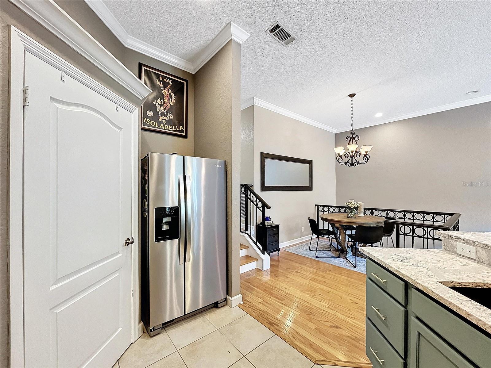 704 SEAGATE DR, TAMPA, FL, 33602