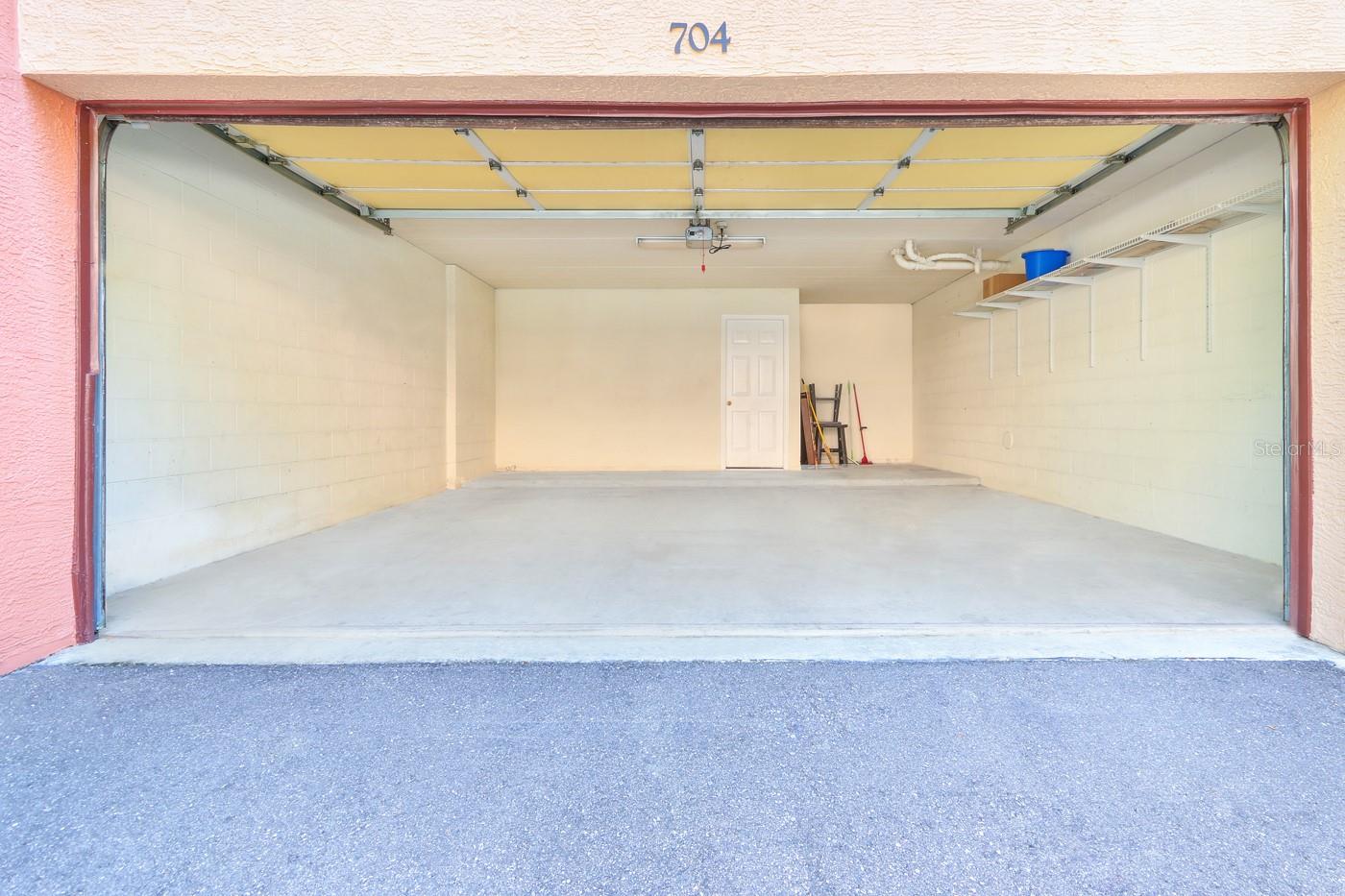 704 SEAGATE DR, TAMPA, FL, 33602