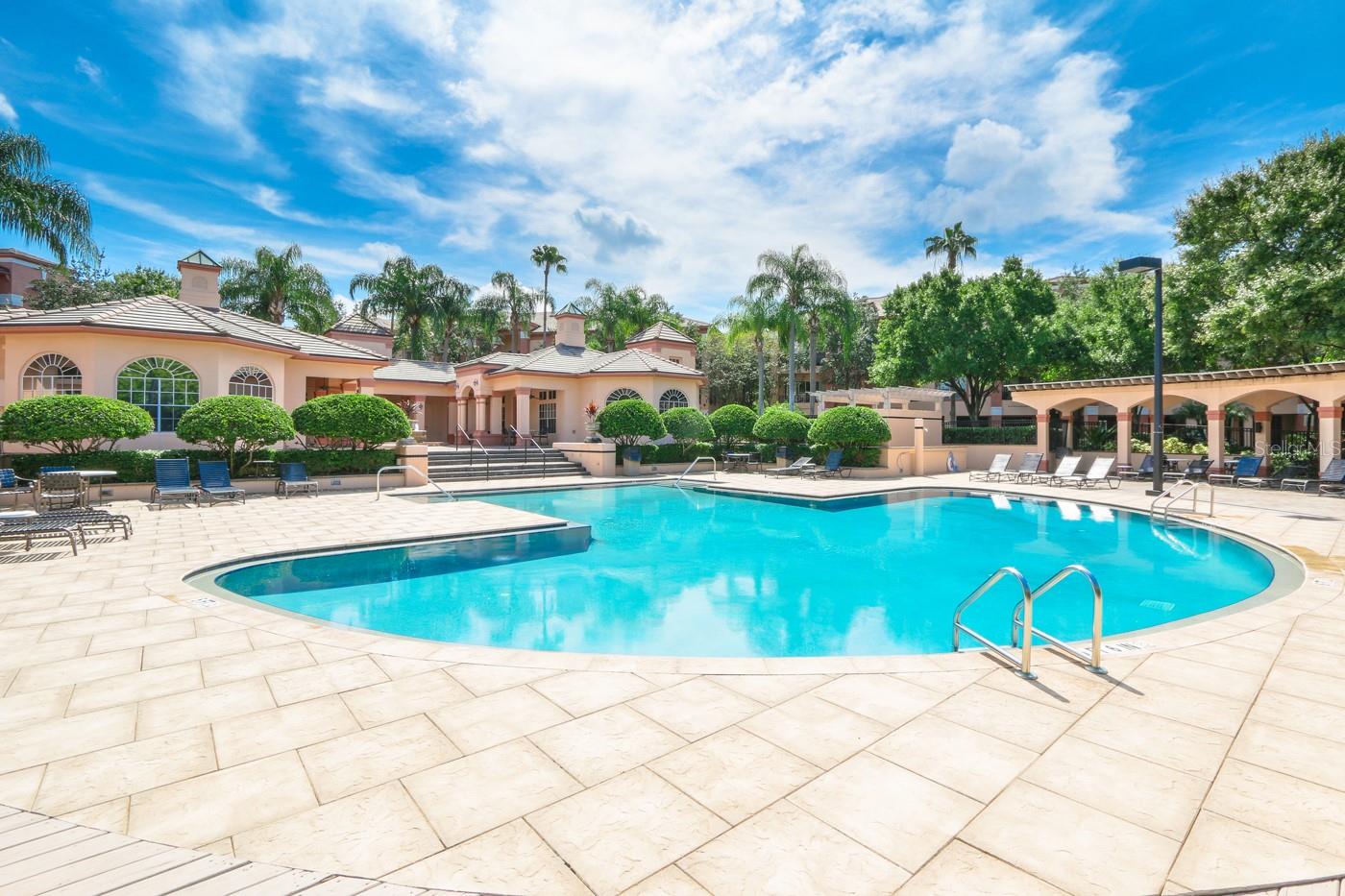 704 SEAGATE DR, TAMPA, FL, 33602