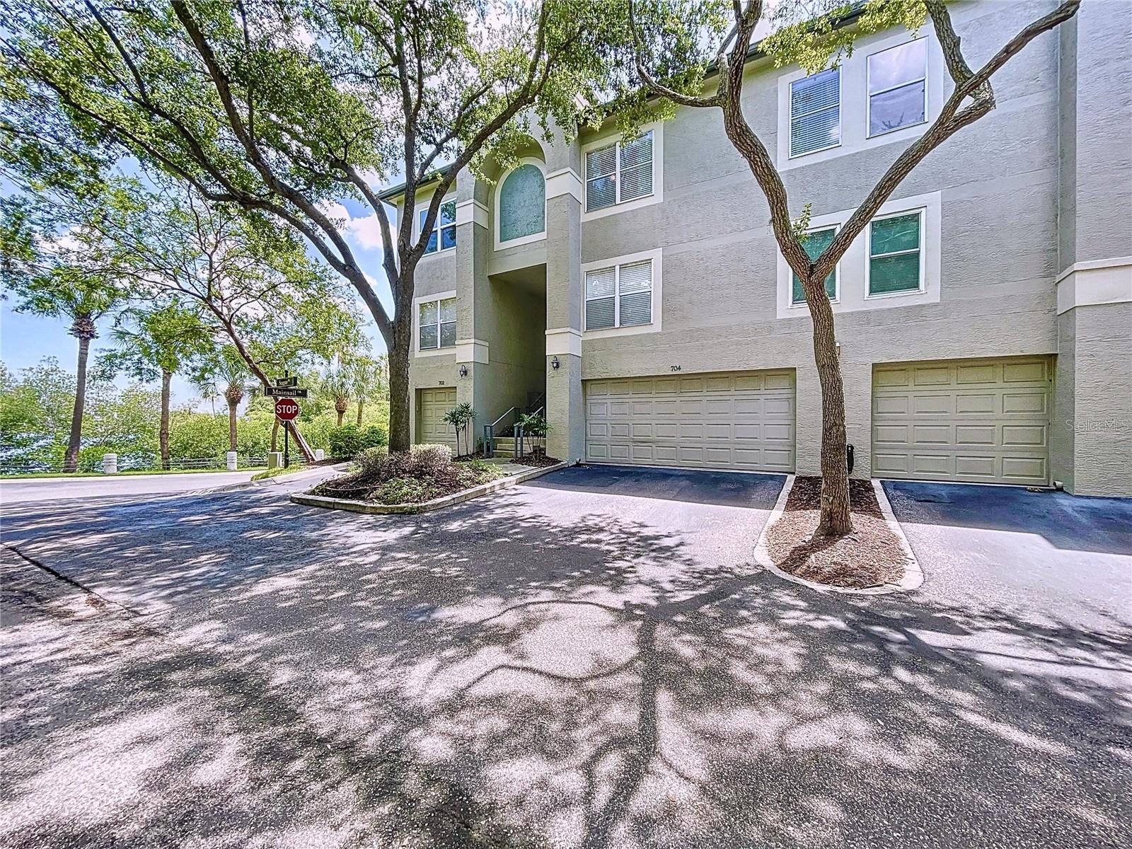 704 SEAGATE DR, TAMPA, FL, 33602