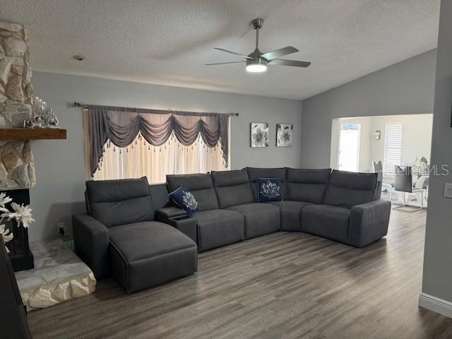 1710 TALLOWTREE CIR, VALRICO, FL, 33594