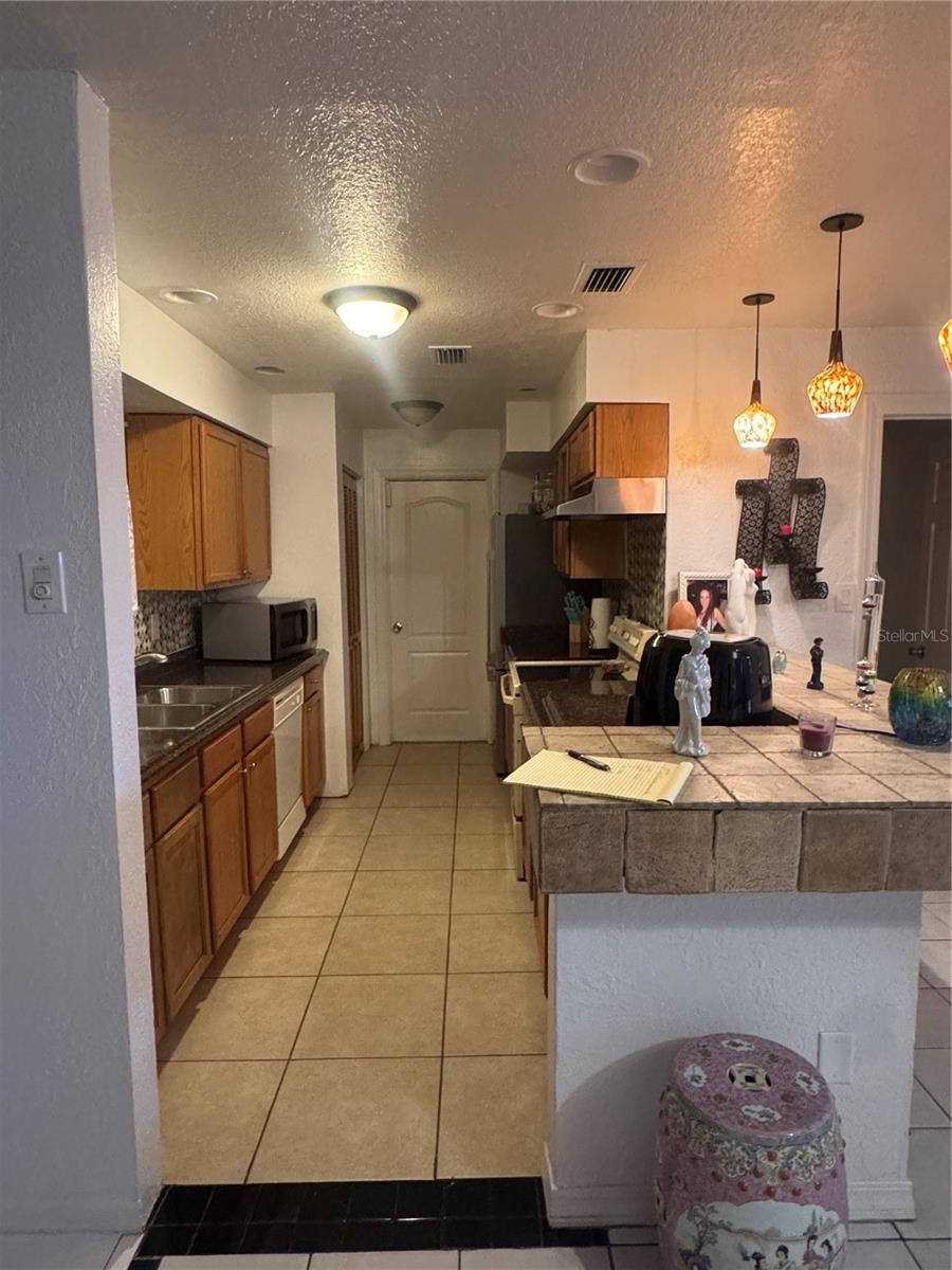 2219 HOWLAND BLVD, DELTONA, FL, 32738