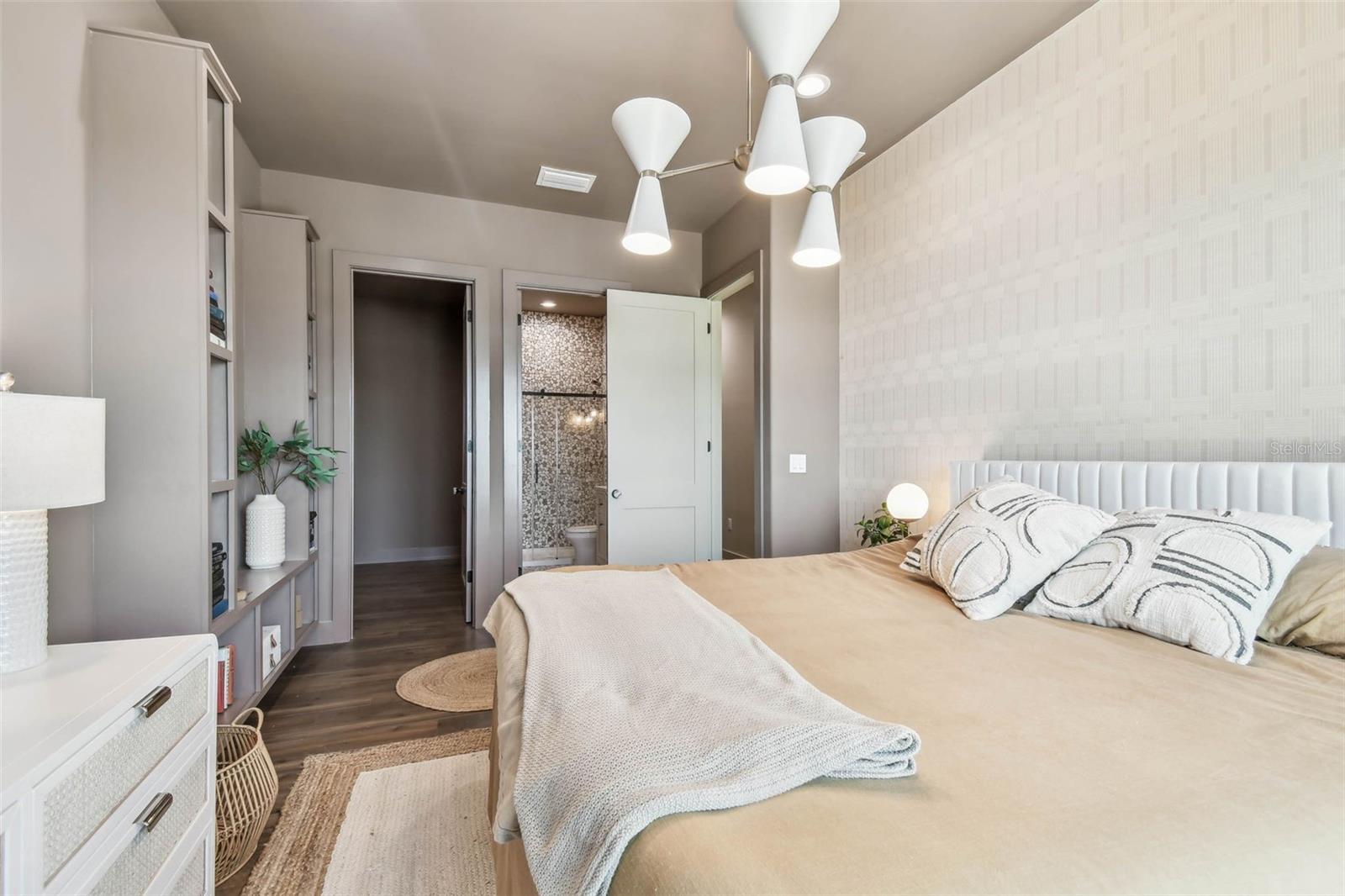 344 CAPRI BLVD, TREASURE ISLAND, FL, 33706