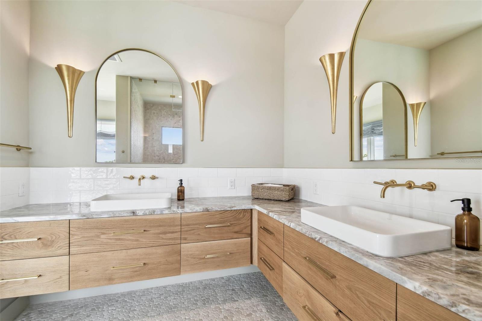 344 CAPRI BLVD, TREASURE ISLAND, FL, 33706