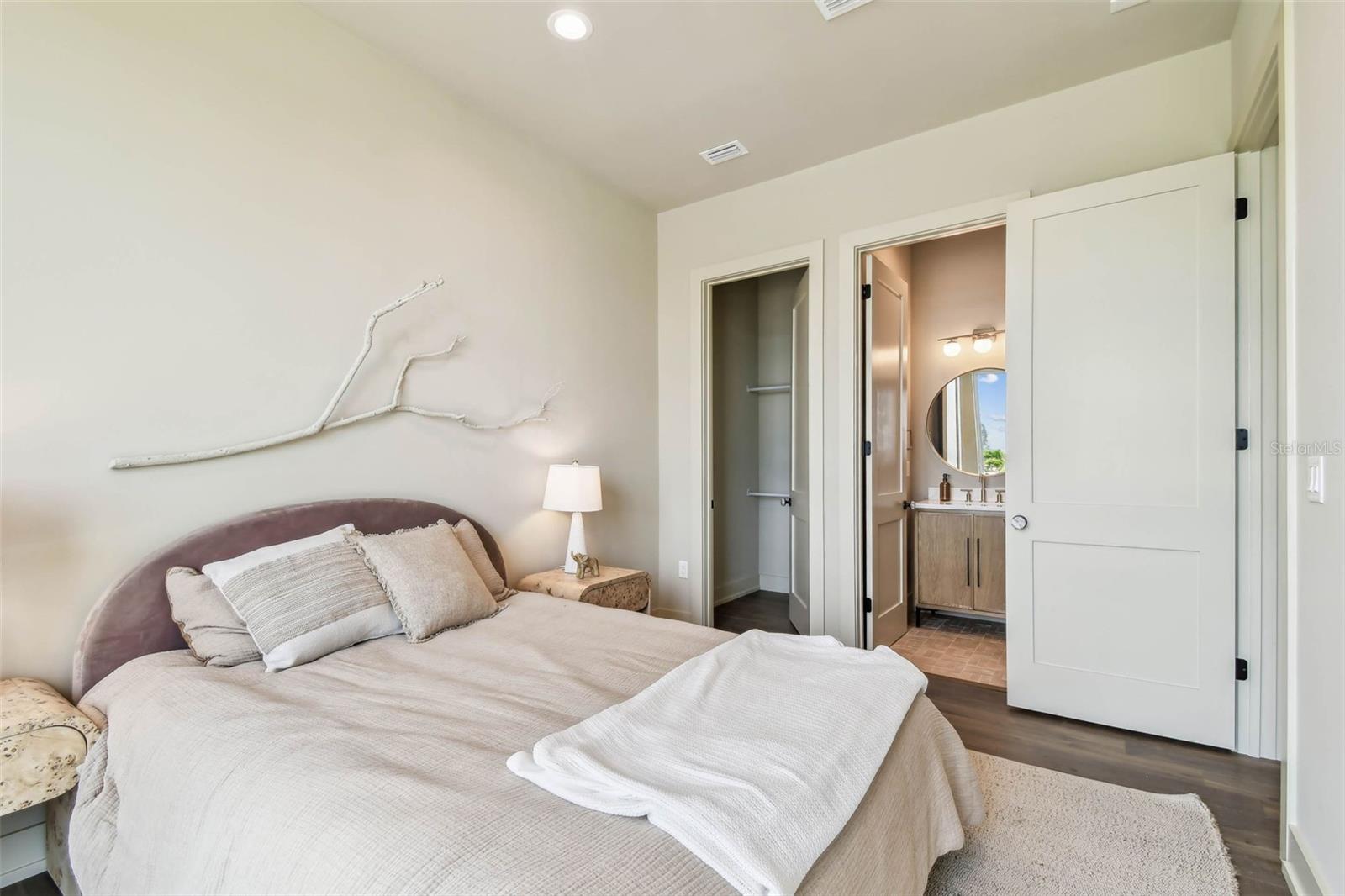 344 CAPRI BLVD, TREASURE ISLAND, FL, 33706