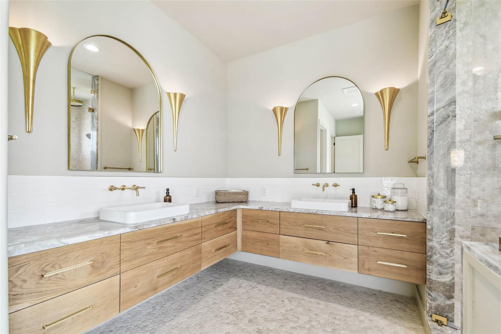 344 CAPRI BLVD, TREASURE ISLAND, FL, 33706