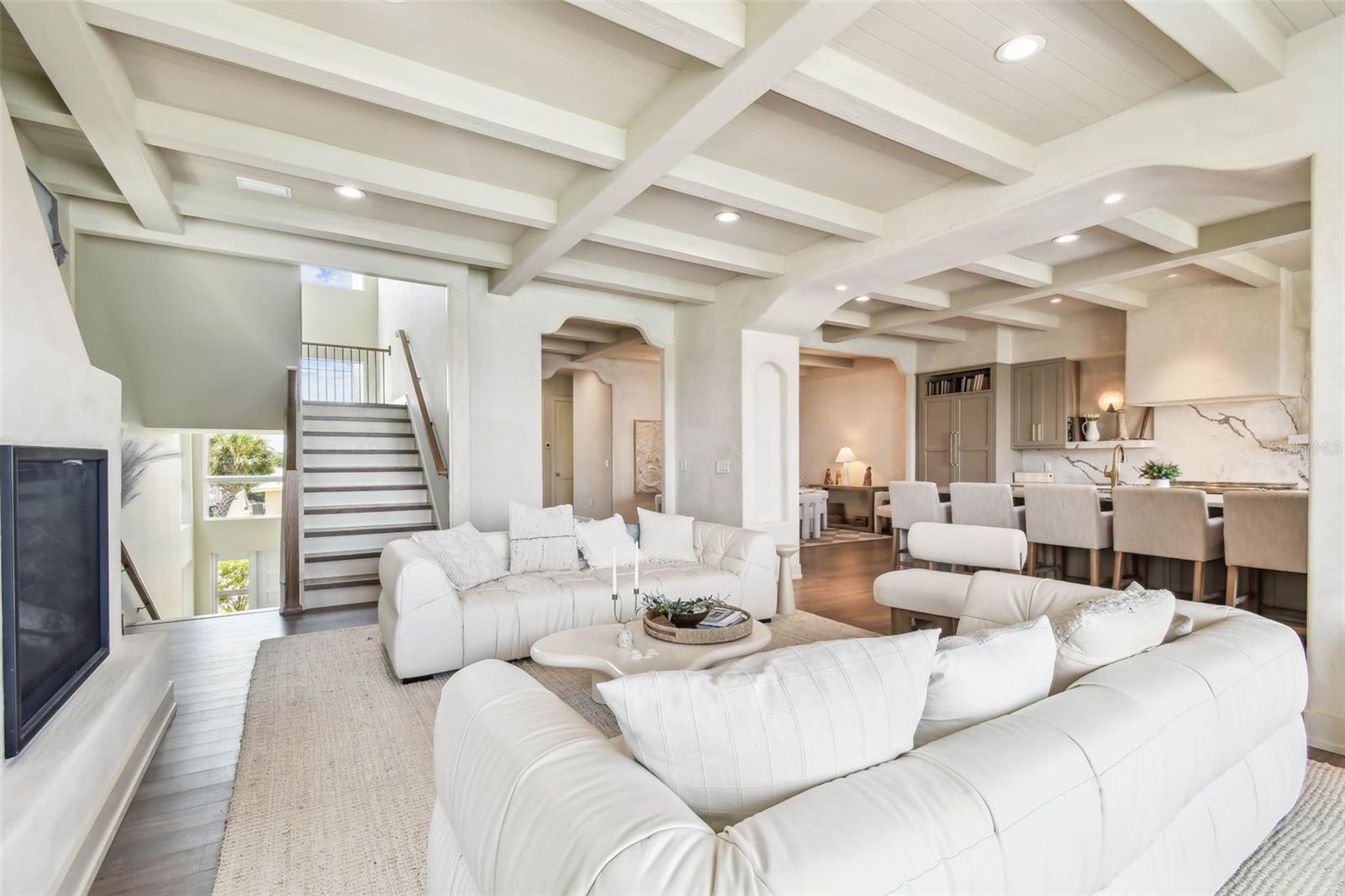 344 CAPRI BLVD, TREASURE ISLAND, FL, 33706