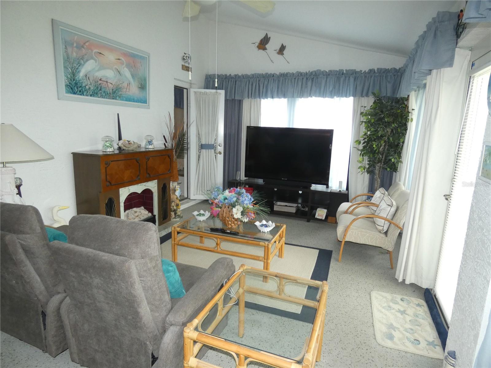 8765 SW 190TH CIR, DUNNELLON, FL, 34432