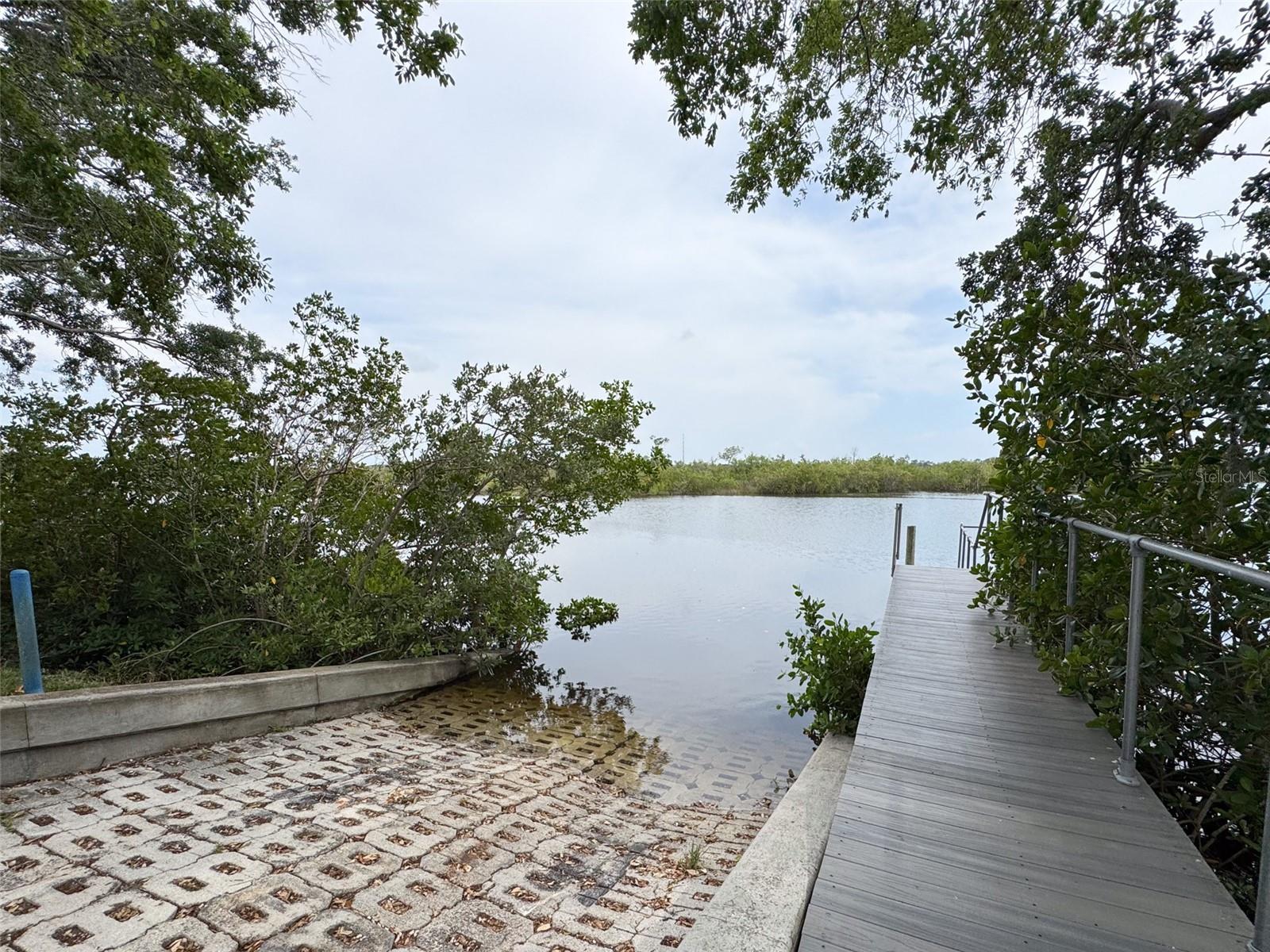 1121 RIVEREDGE DR, TARPON SPRINGS, FL, 34689