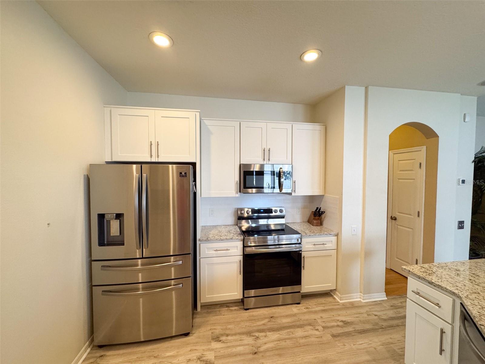 1121 RIVEREDGE DR, TARPON SPRINGS, FL, 34689